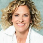 Eve Laurier